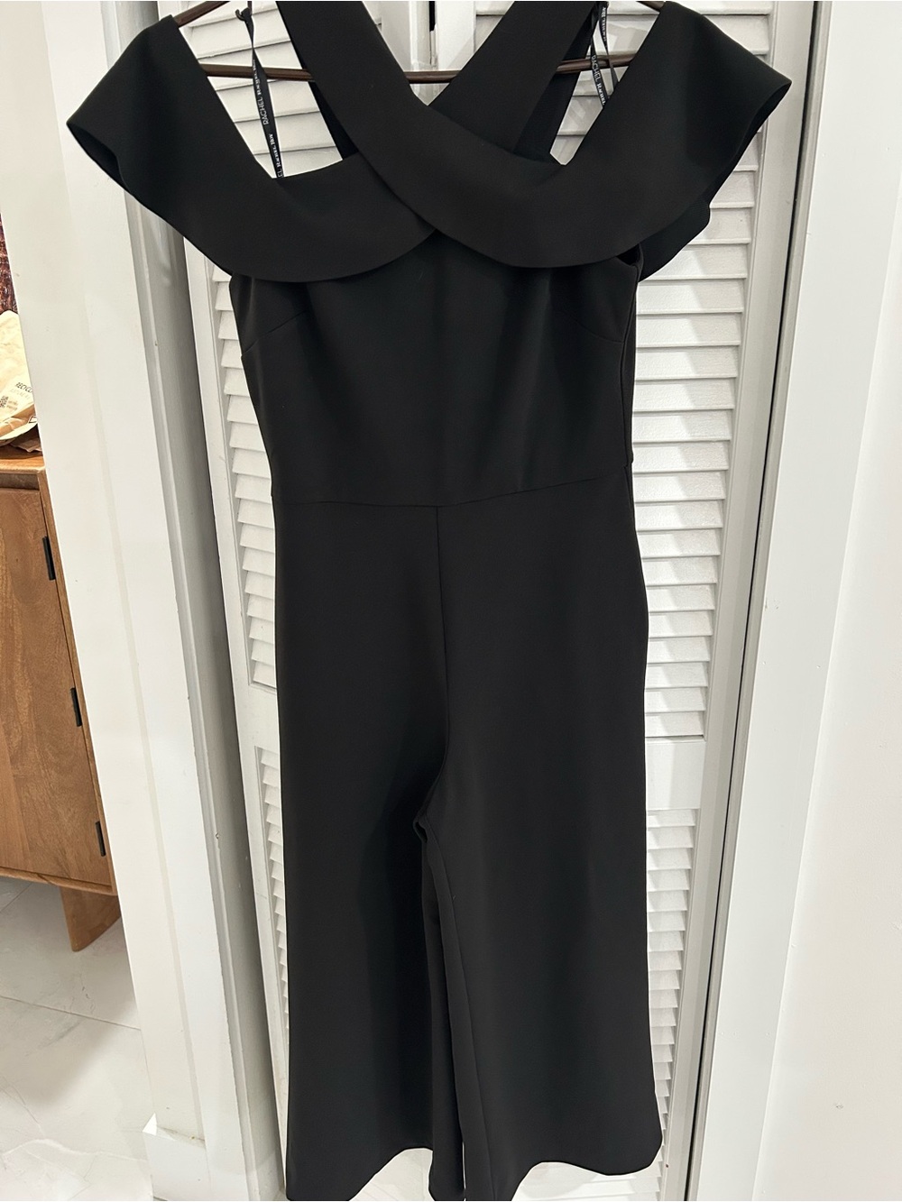 RACHEL Roy Black Cold Shoulder Wide-Leg Jumpsuit. - Picture 4 of 12